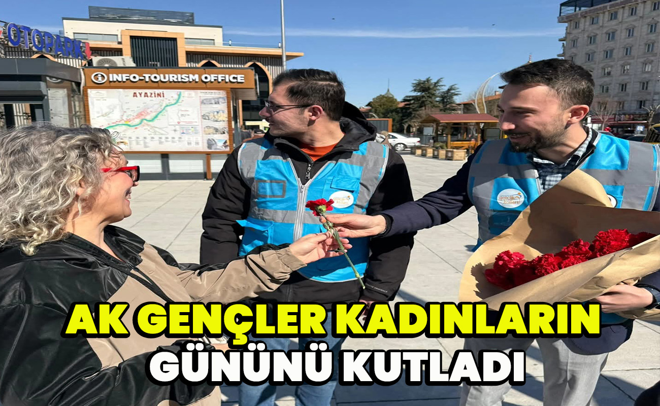 Ak Gençler Kadınların gününü kutladı