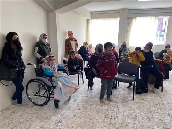 Engelsiz bireyler Kur-an kursunda