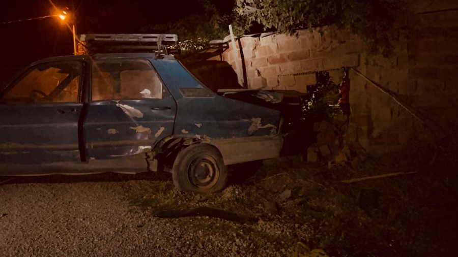 Kaza sonrası sürücü kaçtı 