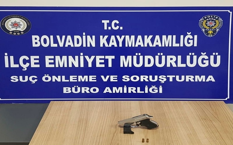 Mahalle bekçileri le geçirdi