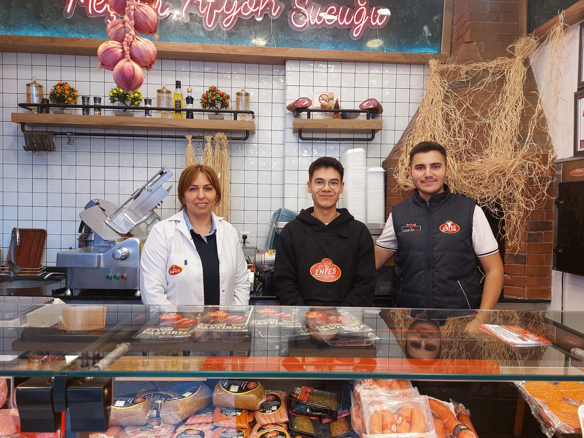 Afyonkarahisar’ın lezzet durağı Enfes Et ve Et Ürünleri