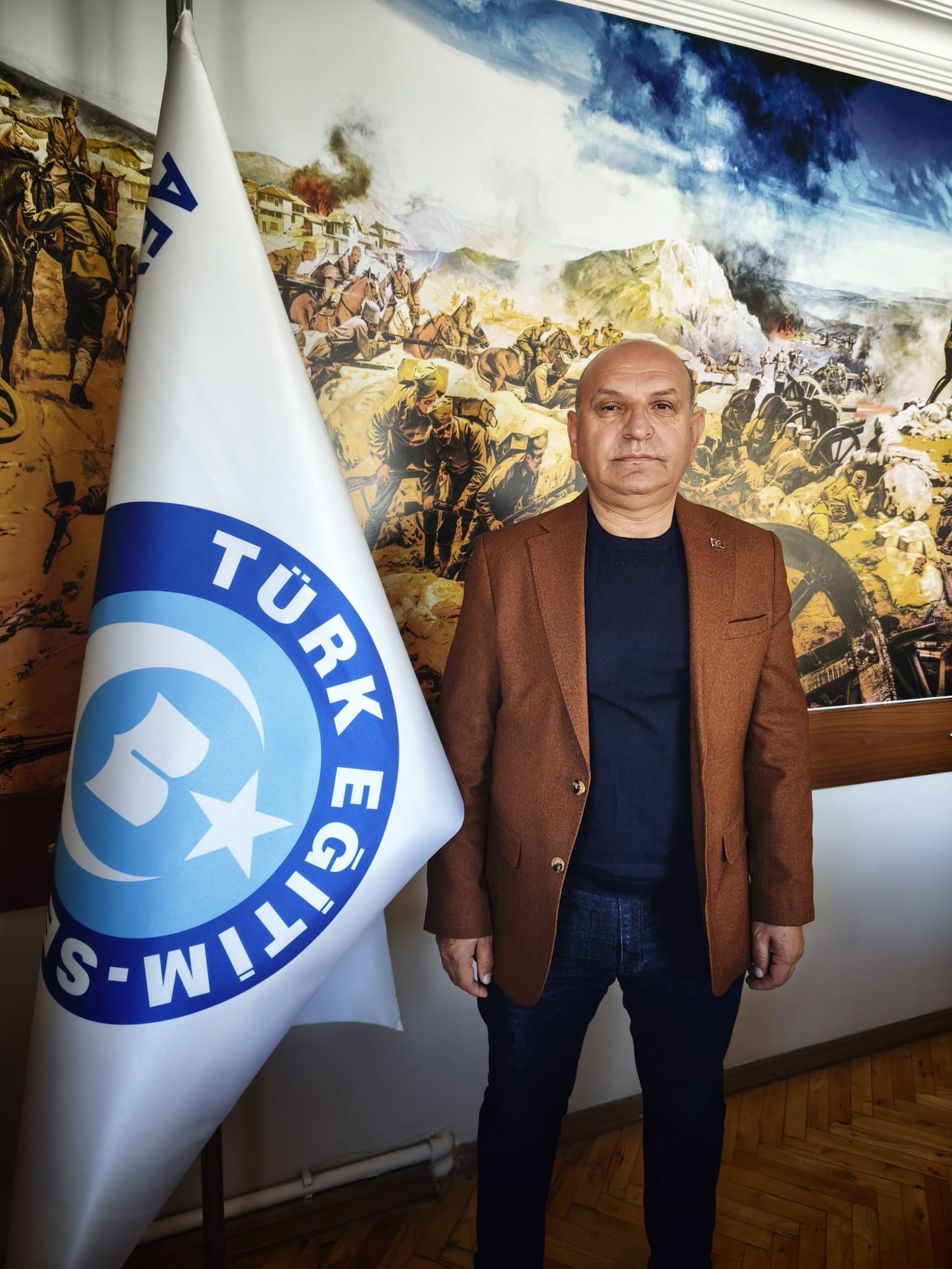 Demirci Tutuklanan Öğretmen için açıklamada bulundu