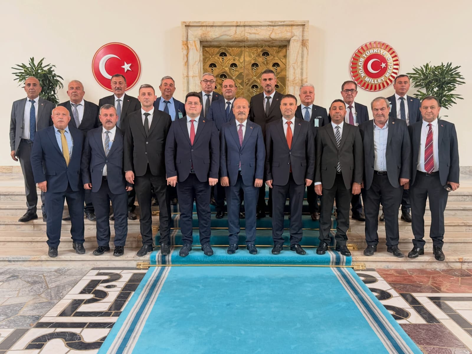 Ankara'da Taytak'a hayırlı olsun dediler