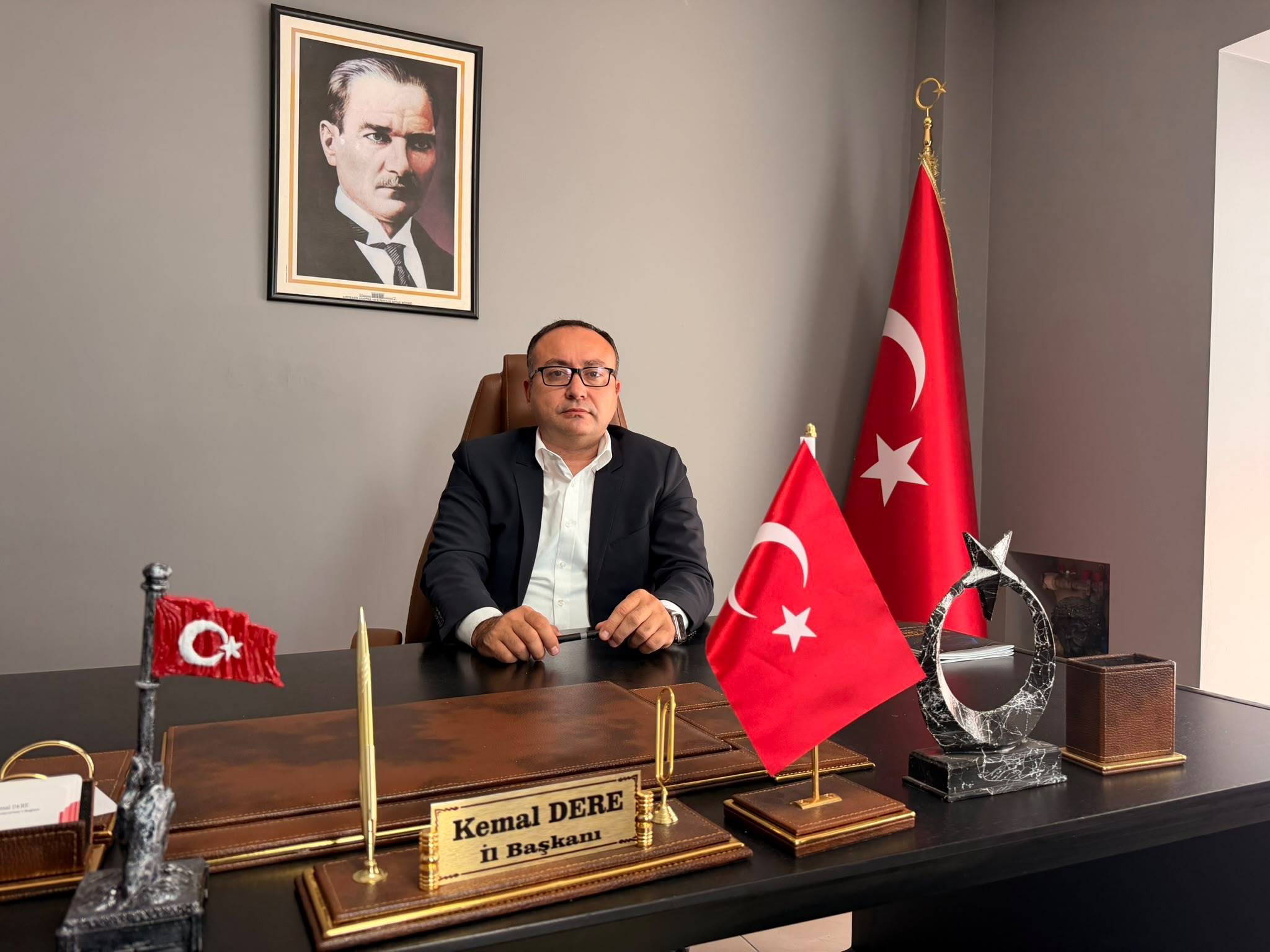 Başkan Dere Ey AK Parti yöneticileri! Açıklayın!