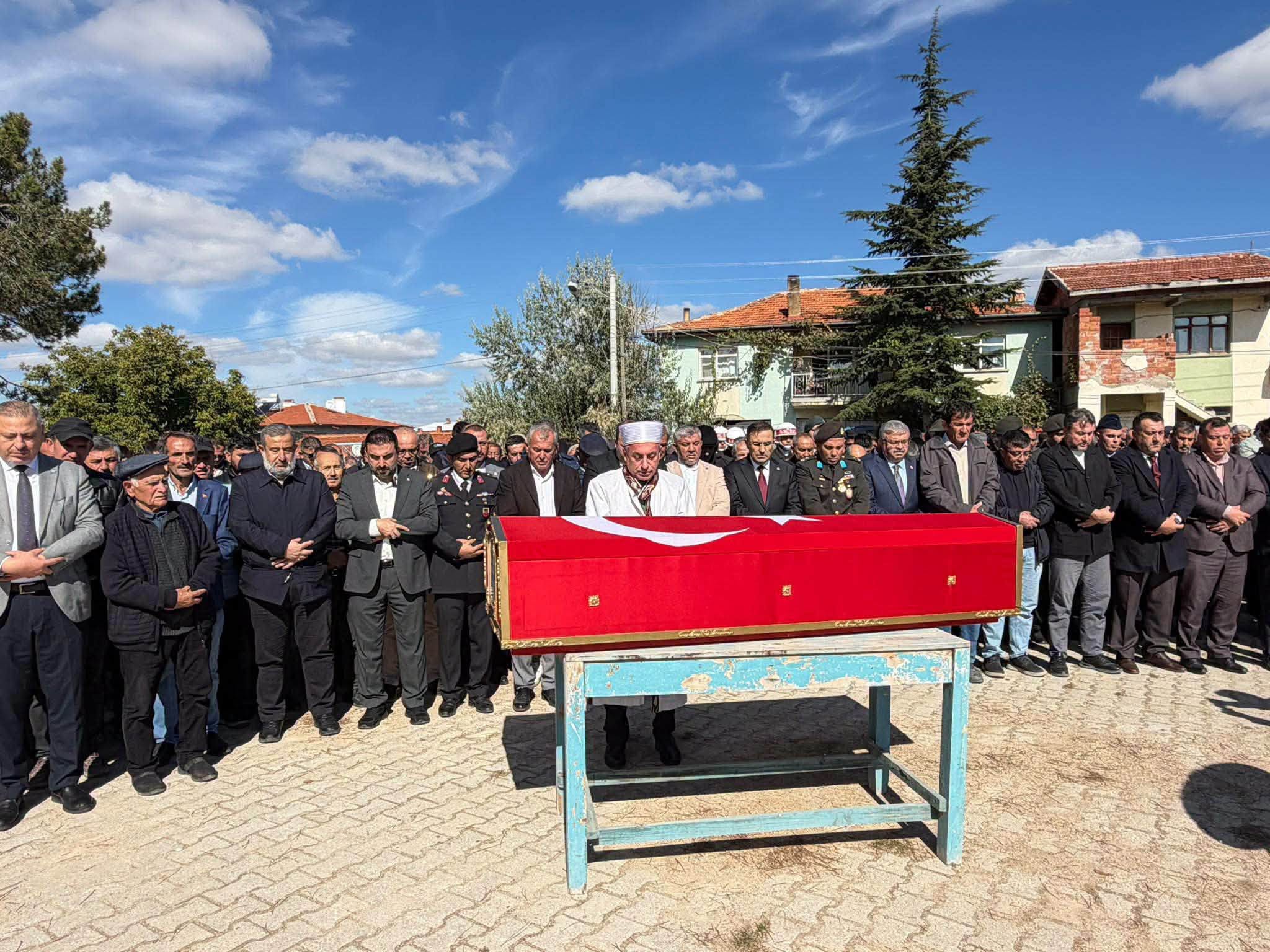 Uzman Çavuş Ramazan Tınas son yolculuğuna uğurlandı