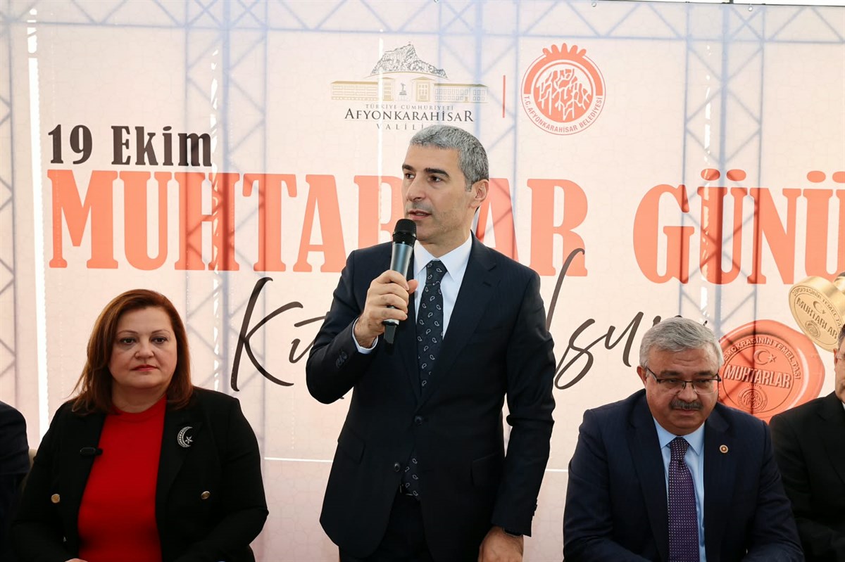 Vali Aktaş muhtarlarla bir araya geldi