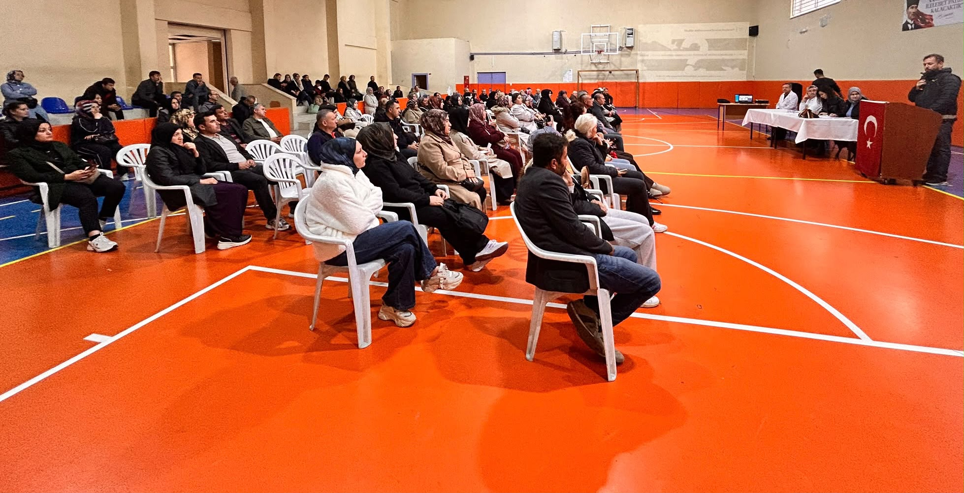 Vatanadaşlara uyuşturucu hakkında eğitimler verildi