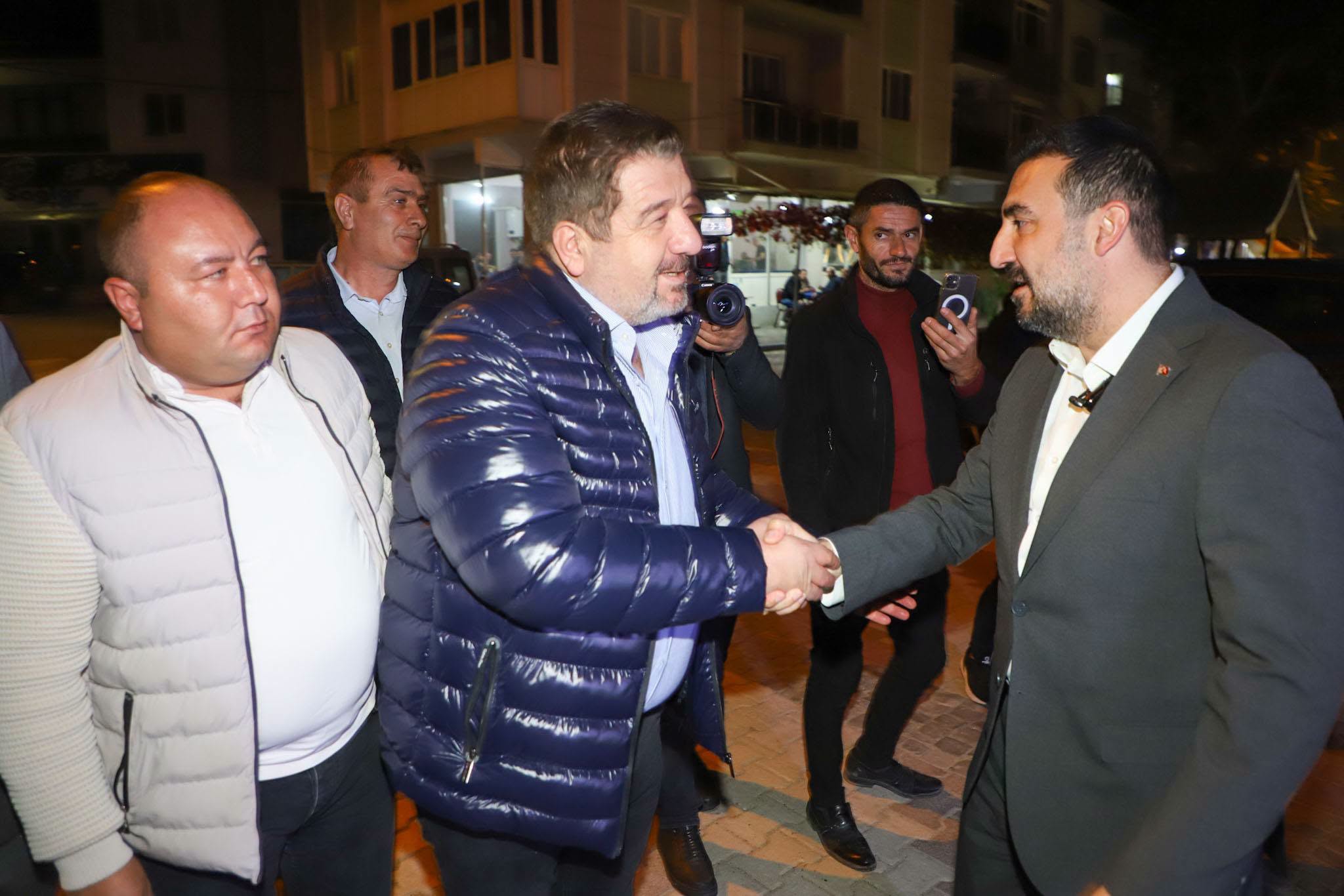 Ak Parti İhsaniye'de İlçe danışma meclis toplantısı yaptı